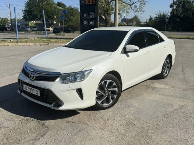 Білий Тойота Камрі, об'ємом двигуна 2.49 л та пробігом 155 тис. км за 16800 $, фото 1 на Automoto.ua