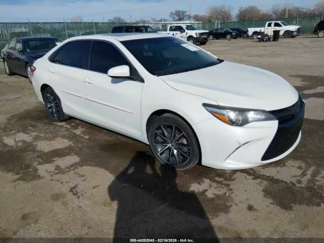 Белый Тойота Камри, объемом двигателя 2.5 л и пробегом 89 тыс. км за 2500 $, фото 1 на Automoto.ua