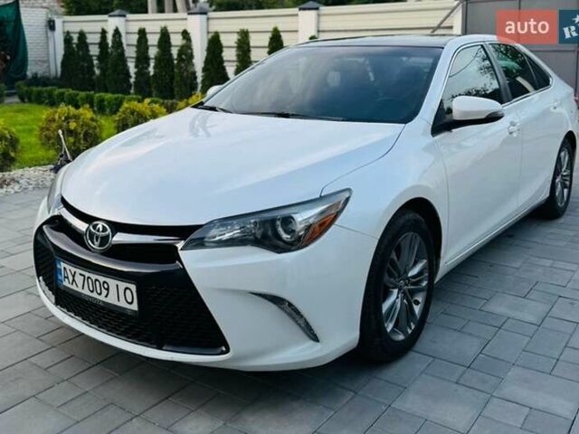 Белый Тойота Камри, объемом двигателя 2.49 л и пробегом 78 тыс. км за 17900 $, фото 1 на Automoto.ua