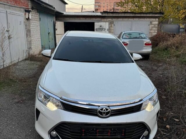 Білий Тойота Камрі, об'ємом двигуна 0 л та пробігом 169 тис. км за 11000 $, фото 1 на Automoto.ua