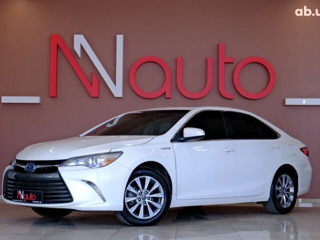 Білий Тойота Камрі, об'ємом двигуна 2.5 л та пробігом 118 тис. км за 14900 $, фото 1 на Automoto.ua