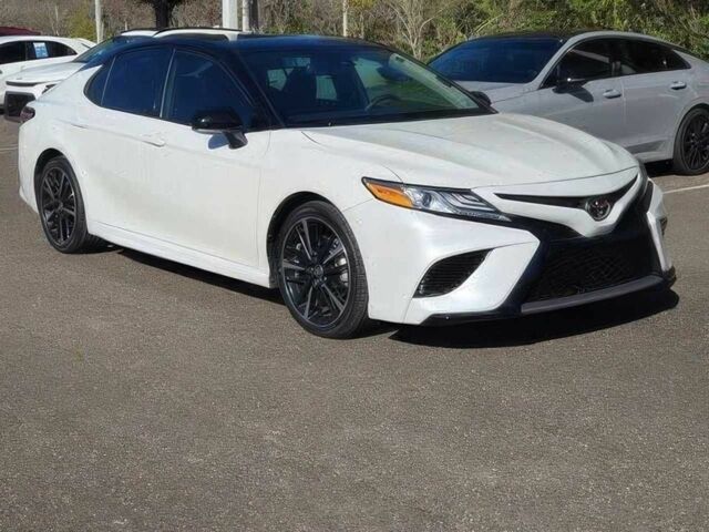 Белый Тойота Камри, объемом двигателя 2.5 л и пробегом 42 тыс. км за 11500 $, фото 1 на Automoto.ua