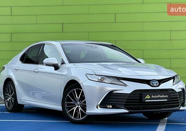 Білий Тойота Камрі, об'ємом двигуна 2.49 л та пробігом 95 тис. км за 34000 $, фото 1 на Automoto.ua