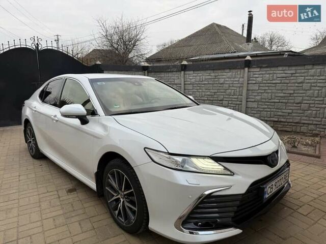 Белый Тойота Камри, объемом двигателя 2.49 л и пробегом 106 тыс. км за 33000 $, фото 1 на Automoto.ua