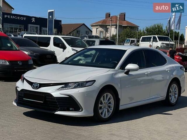 Білий Тойота Камрі, об'ємом двигуна 2.49 л та пробігом 19 тис. км за 29000 $, фото 1 на Automoto.ua