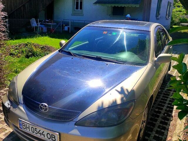 Бежевый Тойота Камри, объемом двигателя 3 л и пробегом 360 тыс. км за 3600 $, фото 1 на Automoto.ua