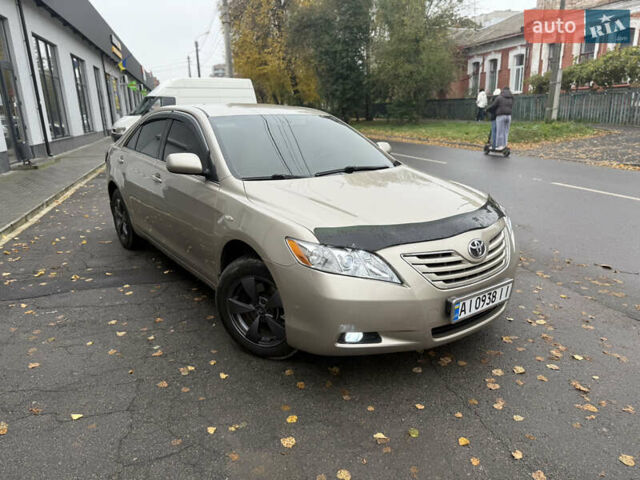 Бежевий Тойота Камрі, об'ємом двигуна 2.36 л та пробігом 320 тис. км за 6700 $, фото 1 на Automoto.ua