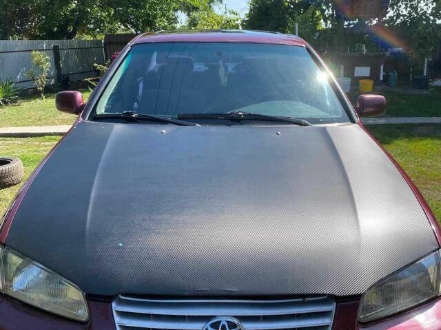 Черный Тойота Камри, объемом двигателя 3 л и пробегом 330 тыс. км за 2600 $, фото 1 на Automoto.ua