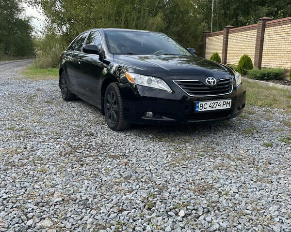 Чорний Тойота Камрі, об'ємом двигуна 3.5 л та пробігом 210 тис. км за 8100 $, фото 1 на Automoto.ua