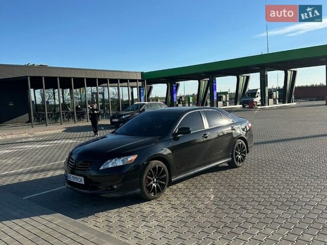 Черный Тойота Камри, объемом двигателя 2.36 л и пробегом 268 тыс. км за 8500 $, фото 1 на Automoto.ua