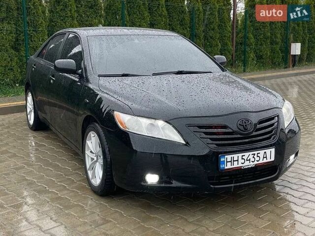 Черный Тойота Камри, объемом двигателя 3.5 л и пробегом 326 тыс. км за 6499 $, фото 1 на Automoto.ua