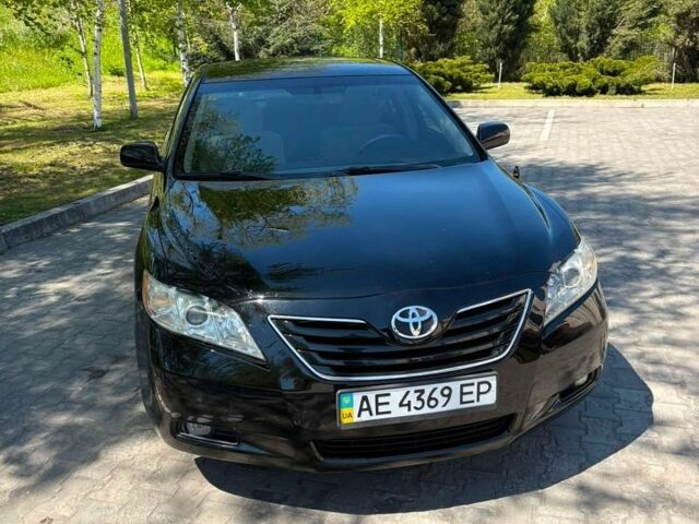 Черный Тойота Камри, объемом двигателя 2.4 л и пробегом 224 тыс. км за 7600 $, фото 1 на Automoto.ua
