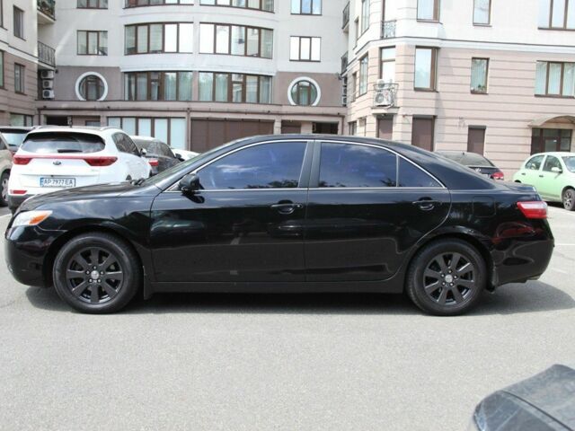 Чорний Тойота Камрі, об'ємом двигуна 3.5 л та пробігом 336 тис. км за 8300 $, фото 1 на Automoto.ua