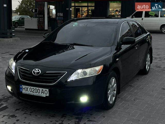 Чорний Тойота Камрі, об'ємом двигуна 2.36 л та пробігом 207 тис. км за 8500 $, фото 1 на Automoto.ua