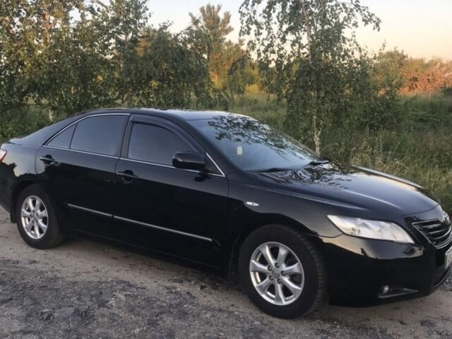 Черный Тойота Камри, объемом двигателя 2.4 л и пробегом 193 тыс. км за 7500 $, фото 1 на Automoto.ua