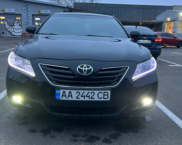 Чорний Тойота Камрі, об'ємом двигуна 2.36 л та пробігом 350 тис. км за 7000 $, фото 1 на Automoto.ua