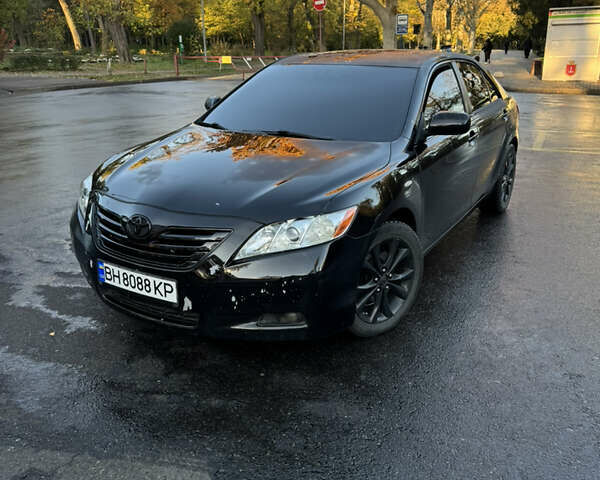 Чорний Тойота Камрі, об'ємом двигуна 3.5 л та пробігом 300 тис. км за 9000 $, фото 1 на Automoto.ua