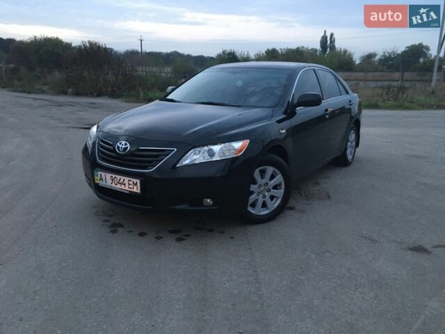 Черный Тойота Камри, объемом двигателя 2.36 л и пробегом 291 тыс. км за 8600 $, фото 1 на Automoto.ua