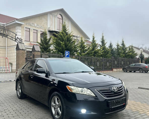 Черный Тойота Камри, объемом двигателя 3.5 л и пробегом 283 тыс. км за 7900 $, фото 1 на Automoto.ua