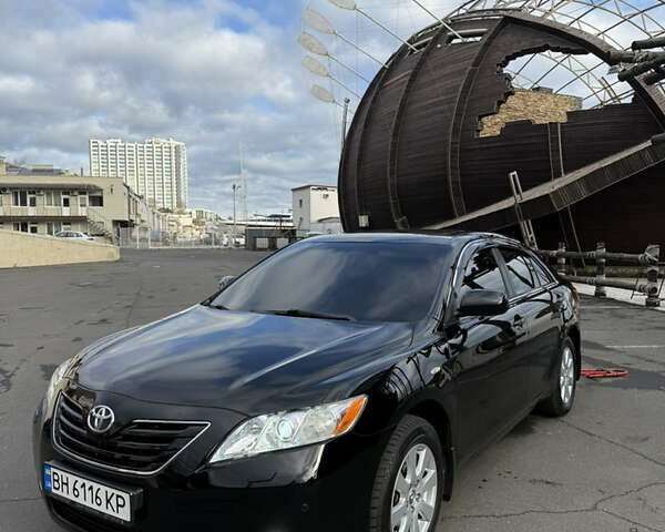 Черный Тойота Камри, объемом двигателя 2.36 л и пробегом 135 тыс. км за 12500 $, фото 1 на Automoto.ua