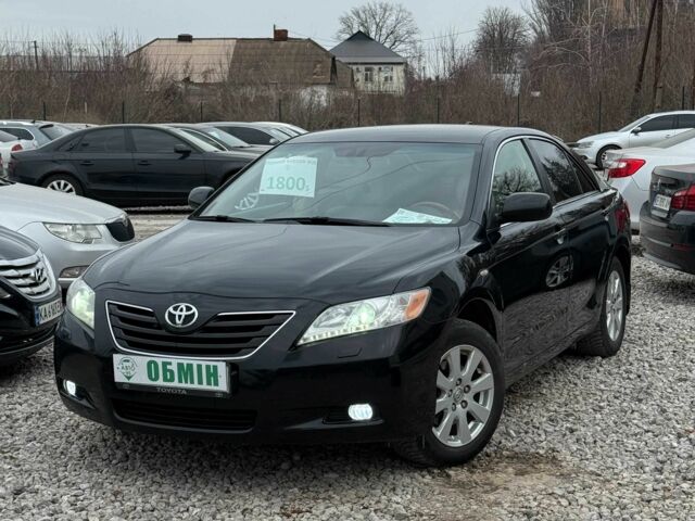 Чорний Тойота Камрі, об'ємом двигуна 3.5 л та пробігом 286 тис. км за 8600 $, фото 1 на Automoto.ua