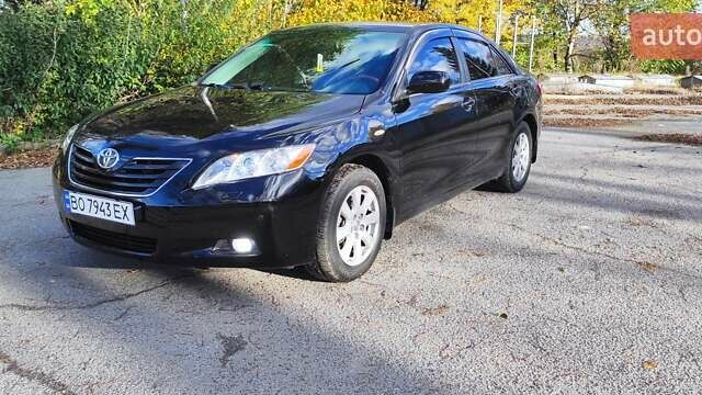 Чорний Тойота Камрі, об'ємом двигуна 3.5 л та пробігом 227 тис. км за 8900 $, фото 1 на Automoto.ua