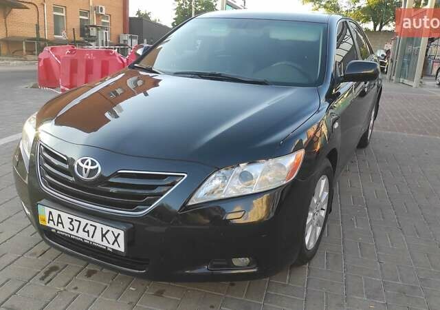 Чорний Тойота Камрі, об'ємом двигуна 2.36 л та пробігом 282 тис. км за 8500 $, фото 1 на Automoto.ua