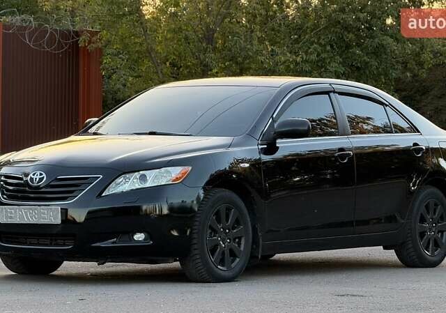Чорний Тойота Камрі, об'ємом двигуна 3.46 л та пробігом 225 тис. км за 10300 $, фото 1 на Automoto.ua