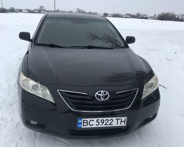 Черный Тойота Камри, объемом двигателя 2.36 л и пробегом 290 тыс. км за 8300 $, фото 1 на Automoto.ua