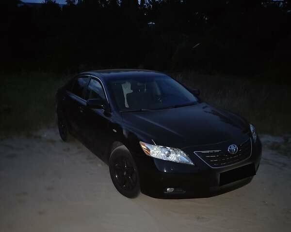 Чорний Тойота Камрі, об'ємом двигуна 0 л та пробігом 190 тис. км за 9600 $, фото 1 на Automoto.ua