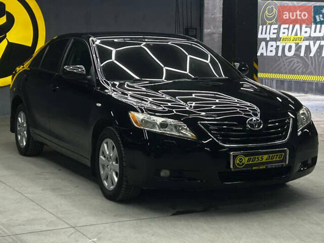 Тойота Камри 2008 в Черновцах на Automoto.ua Черный Тойота Камри, объемом двигателя 2.36 л и пробегом 290 тыс. км за 8000 $, фото 1 на Automoto.ua