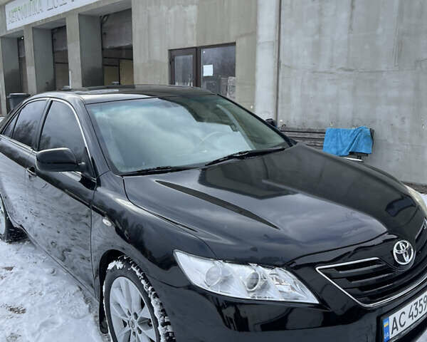 Черный Тойота Камри, объемом двигателя 3.46 л и пробегом 296 тыс. км за 8200 $, фото 1 на Automoto.ua