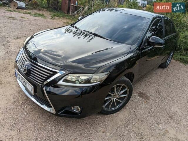 Черный Тойота Камри, объемом двигателя 2.4 л и пробегом 192 тыс. км за 8500 $, фото 1 на Automoto.ua