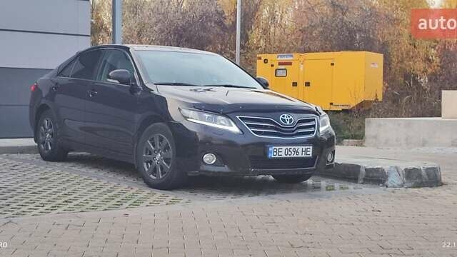 Чорний Тойота Камрі, об'ємом двигуна 2.36 л та пробігом 162 тис. км за 10300 $, фото 1 на Automoto.ua