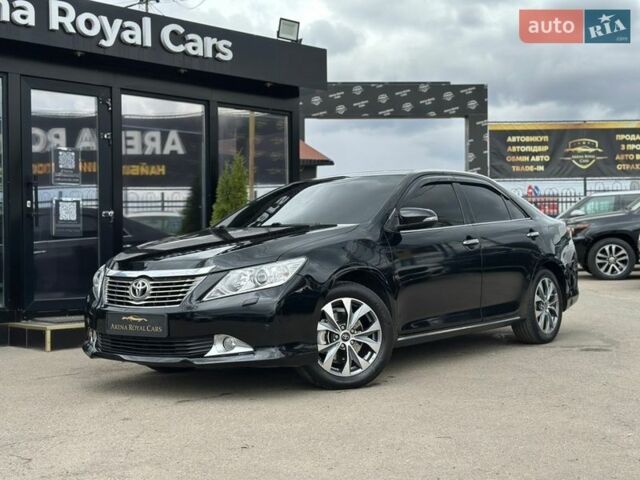 Чорний Тойота Камрі, об'ємом двигуна 2.49 л та пробігом 247 тис. км за 12500 $, фото 1 на Automoto.ua