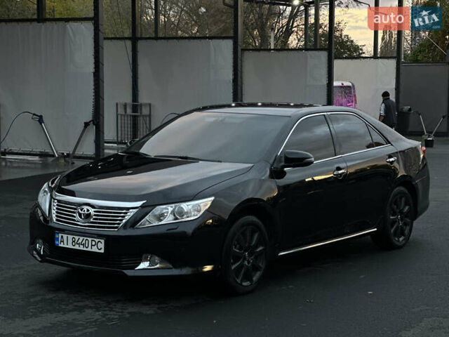 Тойота Камри 2012 в Киеве на Automoto.ua Черный Тойота Камри, объемом двигателя 3.46 л и пробегом 259 тыс. км за 12600 $, фото 1 на Automoto.ua