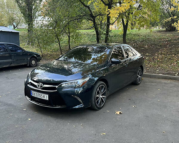 Чорний Тойота Камрі, об'ємом двигуна 2.49 л та пробігом 155 тис. км за 12700 $, фото 1 на Automoto.ua