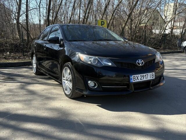 Черный Тойота Камри, объемом двигателя 2.5 л и пробегом 194 тыс. км за 8600 $, фото 1 на Automoto.ua