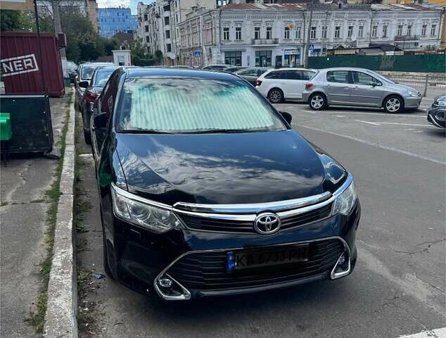 Черный Тойота Камри, объемом двигателя 2.49 л и пробегом 199 тыс. км за 15000 $, фото 1 на Automoto.ua