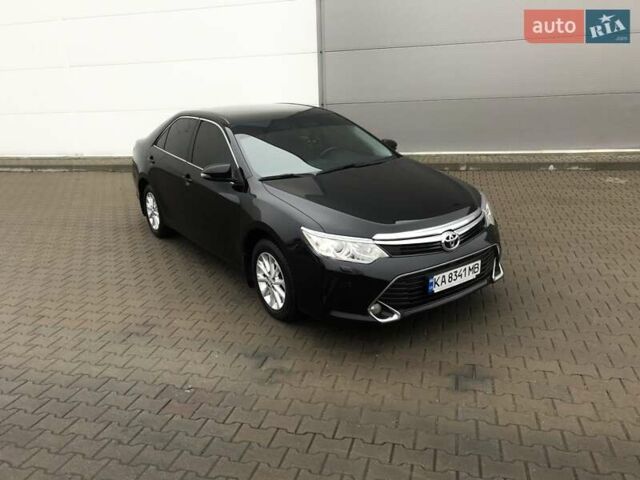 Черный Тойота Камри, объемом двигателя 2.5 л и пробегом 148 тыс. км за 17500 $, фото 1 на Automoto.ua