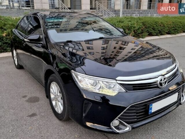 Чорний Тойота Камрі, об'ємом двигуна 2.49 л та пробігом 137 тис. км за 18000 $, фото 1 на Automoto.ua