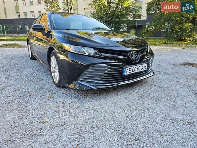 Чорний Тойота Камрі, об'ємом двигуна 2.49 л та пробігом 133 тис. км за 17799 $, фото 1 на Automoto.ua