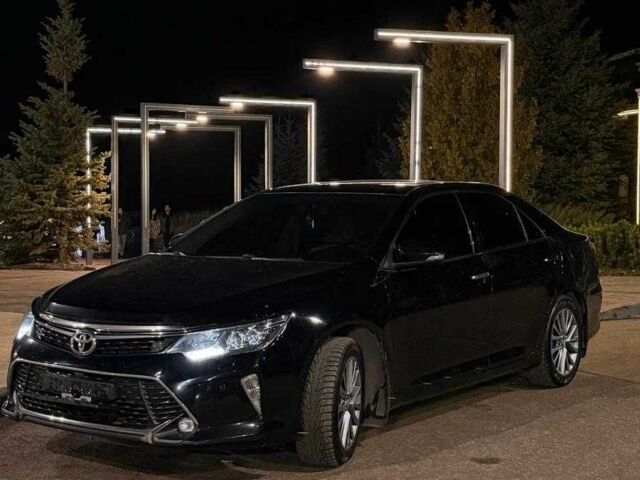 Черный Тойота Камри, объемом двигателя 2.5 л и пробегом 120 тыс. км за 14000 $, фото 1 на Automoto.ua