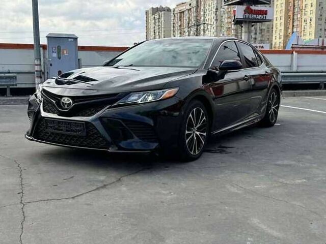 Чорний Тойота Камрі, об'ємом двигуна 2.5 л та пробігом 147 тис. км за 16300 $, фото 1 на Automoto.ua