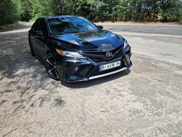 Черный Тойота Камри, объемом двигателя 3.5 л и пробегом 70 тыс. км за 23000 $, фото 1 на Automoto.ua