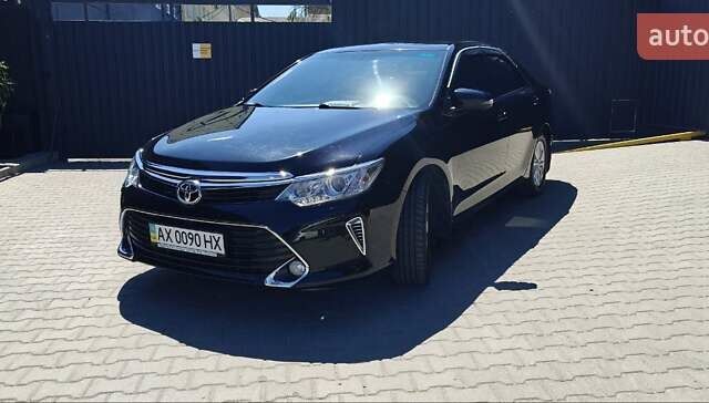 Черный Тойота Камри, объемом двигателя 2.49 л и пробегом 159 тыс. км за 19500 $, фото 1 на Automoto.ua
