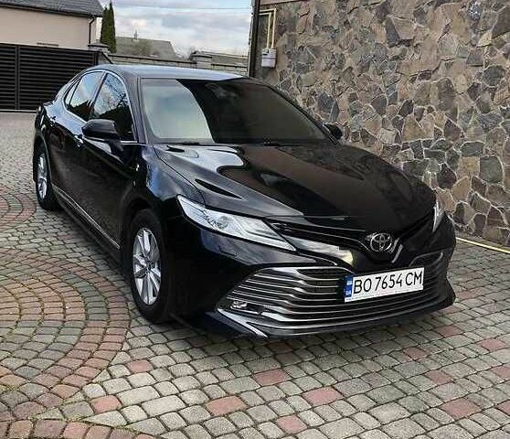 Черный Тойота Камри, объемом двигателя 2.5 л и пробегом 178 тыс. км за 17000 $, фото 1 на Automoto.ua