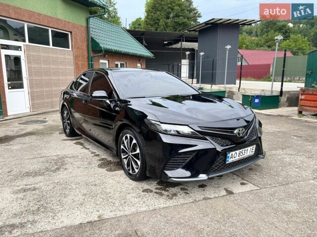 Чорний Тойота Камрі, об'ємом двигуна 2.49 л та пробігом 127 тис. км за 16500 $, фото 1 на Automoto.ua