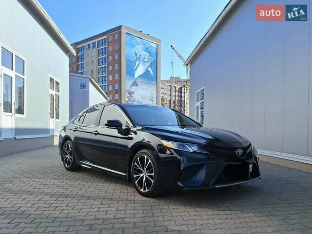 Черный Тойота Камри, объемом двигателя 2.49 л и пробегом 77 тыс. км за 20600 $, фото 1 на Automoto.ua