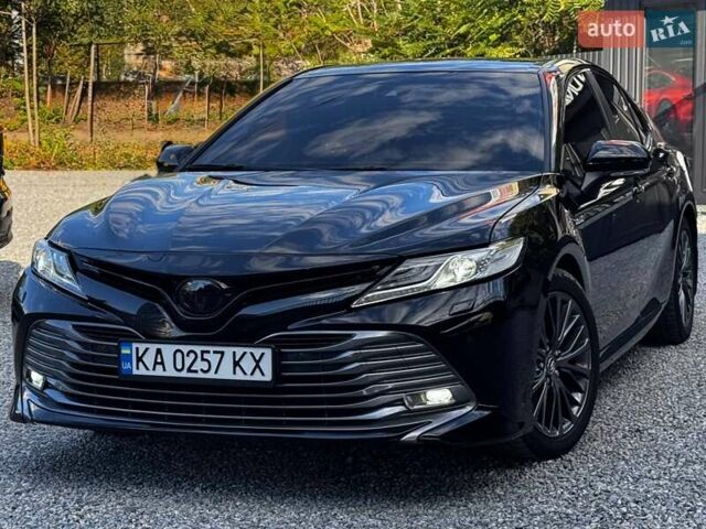 Черный Тойота Камри, объемом двигателя 2.49 л и пробегом 100 тыс. км за 26500 $, фото 1 на Automoto.ua